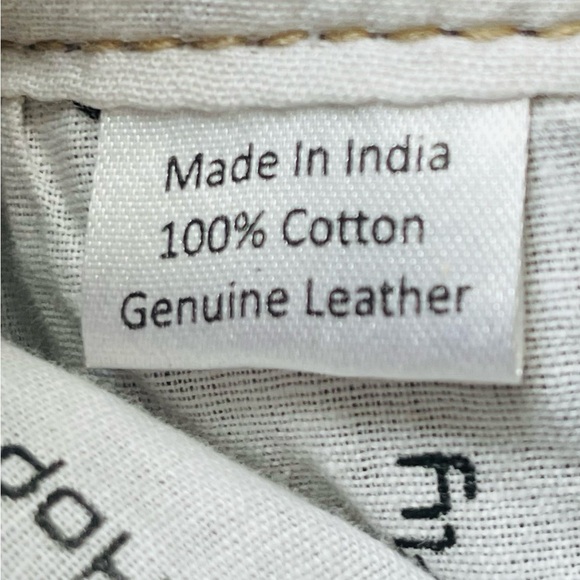 HOPOFLY BAGS Woodland Dreams Hair-on Leather  Traveler Bag - Picture 12 of 13